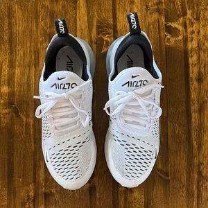 Nike Air Max 270
Women's Shoes
Size 8, White/White/Black
Style: AH6789-100